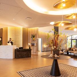 Epona Hôtel Sens, хотел в Санс