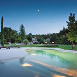 La Fattoria Apartments, hotel in Lazise
