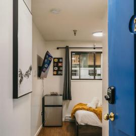 The Dorm Ski-In Ski-Out Studio, Pool and Gym, khách sạn ở Khu trượt tuyết Big White