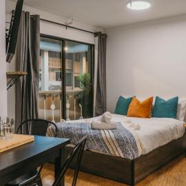 The Lifty Ski-In Ski-Out Studio, Pool and Gym, khách sạn ở Khu trượt tuyết Big White