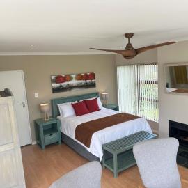 Lily's Lodge, hotel in Somerset West