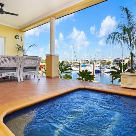 Villa Utopia on the Marina 3 Bed, 3 Bath, hotel a Stuart Park
