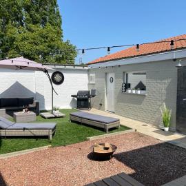 Blauwersnest, hotel em Abele
