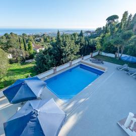 Stunning Villa with Panoramic Views of the Med