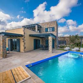 Anna Luxury Villa by Cretevasion