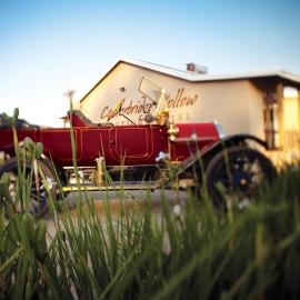 Casterbridge Hollow Boutique Hotel, хотел в Уайт Ривър