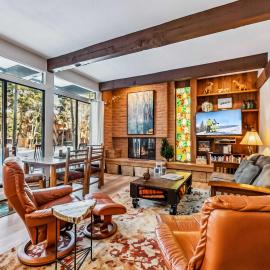 Breckenridge Condo Steps from Main Street and Peak 9