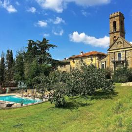 Elegant Villa with Valley, hotelli kohteessa Ciggiano