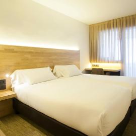 Hotel A Pamplona, hotel u gradu Pamplona