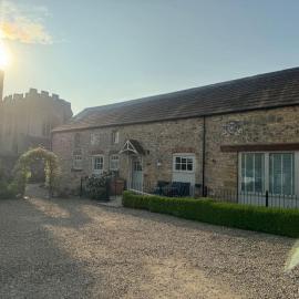 Parr Cottage at Snape Castle Mews