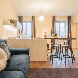 V. Suite on Lake Como by Rent All Como