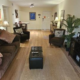Walkable to Sanford Stadium or downtown, hotel v destinaci Athens