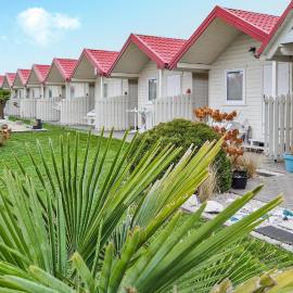 Awesome Home In Darlowo Wicie With Wifi, hotel in Wicie