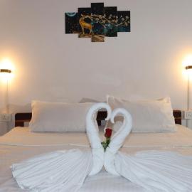 REST POINT GUEST HOUSE AND APPARTMNTs