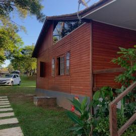 Refúgio do Lago no Camping Carrion Itu, хотел в Иту