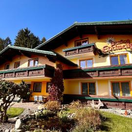 Pension Edelweiß Mitterberg, hotel v mestu Mitterberg