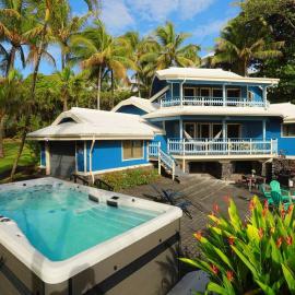 kehena black sand beach house - ocean view swim spa, hotel sa Pahoa
