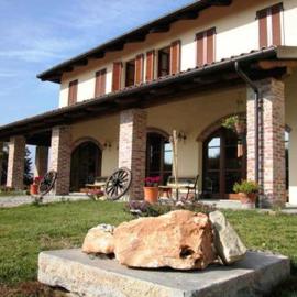 La Madonnina Agriturismo Dorè, hotel in Alba