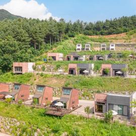 Hongcheon toliaigeullaemping, hotelli kohteessa Hongcheon