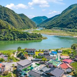 Yeongwol gangeulpumeunsoo pension, готель у місті Yeongwol