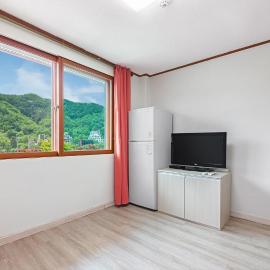 Gangchon Chocolate World Pension – hotel w mieście Chuncheon
