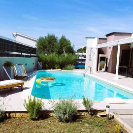 Villa Nika
