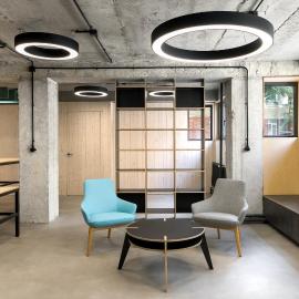 IZY STAY Hostel Bratislava، فندق في براتيسلافا