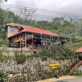 Pù Luông Sala Homestay, hotel v destinaci Làng Bang