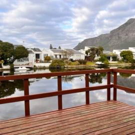 Relax on the Marina