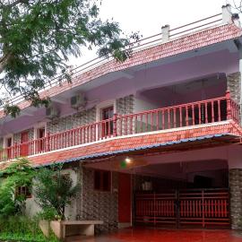 AURO GUEST HOUSE
