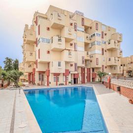 Gorgeous Apartment In Sant Pere De Ribes, hotel in Sant Pere de Ribes