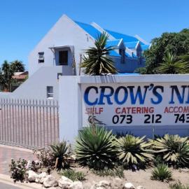 Crow's Nest Self-Catering Accommodation, hotel in Saldanha