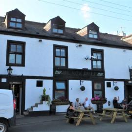 Black Bull, hotell i Wylam