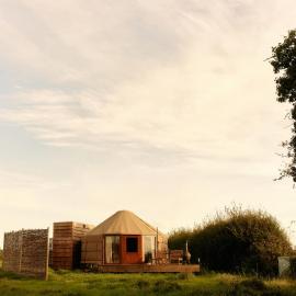 Nature Cabins Hiigher Farm, Hotel in Ditcheat