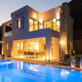 Elounda Luxury Villas, hotelli kohteessa Elounda