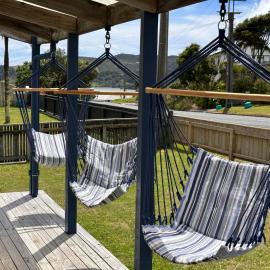 Relaxing Raglan & the Boat House