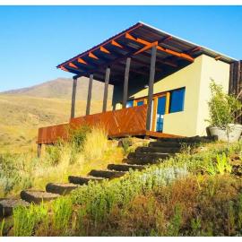 Swallows Nest Self Catering Chalet、Rhodesのホテル