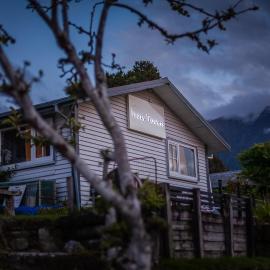 Ivorytowers Accommodation, hotel a Fox Glacier