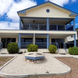 Ambience Apartments 1, hotel in Coffin Bay
