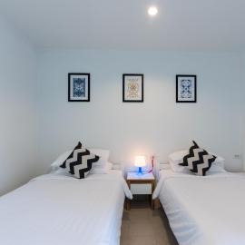 Maikhao Hotel, Phuket