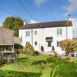 Harlequin Cottage