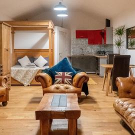 Ty Afon Arch - Uk38515, hotel u gradu Glanamman