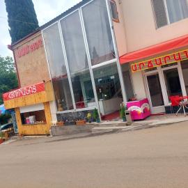 Sam HOTEL, hotell i Noyemberyan