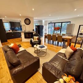 En-suites with Free Parking, Wembley Park station and stadium, hotel a Londres