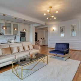 14th Luxury Flat