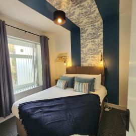 Spacious Swansea Getaway - 2 Baths & Smart TVs