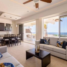 Beachfront Apartment in Puerto Escondido at Vivo Resort, hotelli kohteessa San Pedro Mixtepec Juquila
