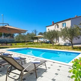 House Villa Maar, viešbutis mieste Nin