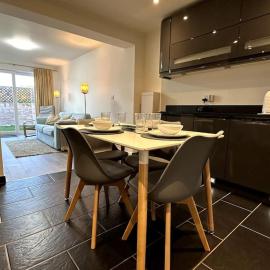 Cosy 4 bed house in Botley, Oxford