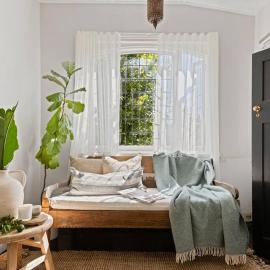 The Waratah House -Indoor Sauna & Outdoor Firepit and walking distance to Town center
